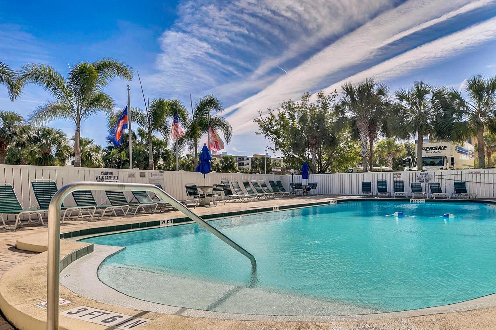 Tropical Paradise Clearwater Beach Rum bild